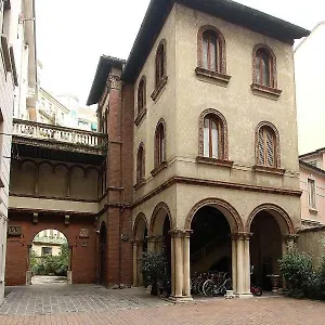 sahi-residenza-bianca-di-savoia.it-lombardy.com/