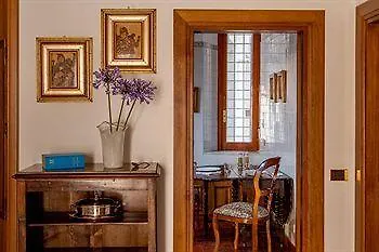 Tridente Suites Rome